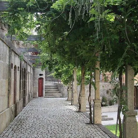 Alojamento de Turismo Rural Casa Da Quinta Da Calçada Cinfães