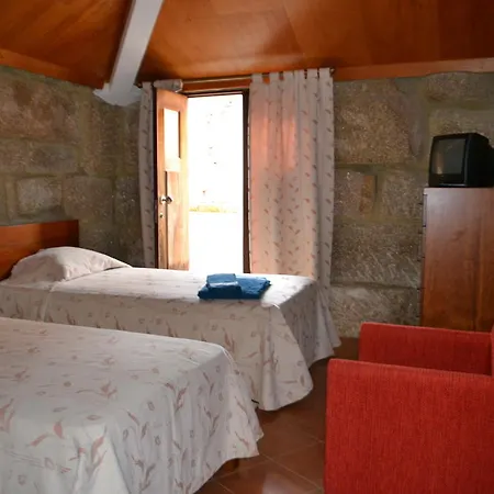 Alojamento de Turismo Rural Casa Da Quinta Da Calçada Cinfães